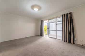 2/164 North Street, West End
