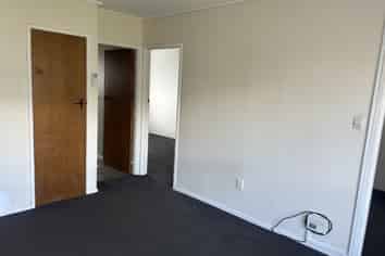 3/15A Wellington Street, Hamilton East