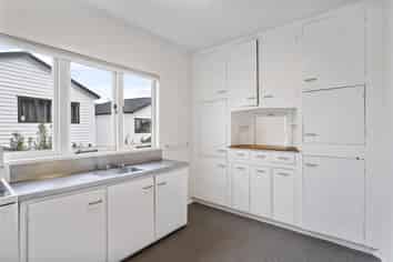 Auckland - Address withheld