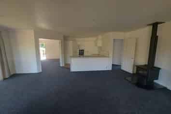 150 Harris Road, Glenbervie