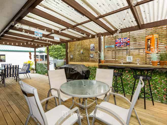 11 Monarch Grove, Maoribank