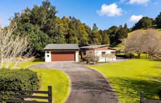 69 Golf Harbour Drive, Maunu