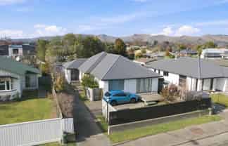 602 A & B Worcester Street, Linwood