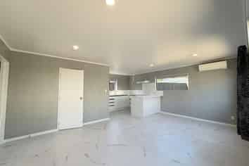 B/19 Edwards Avenue, Henderson