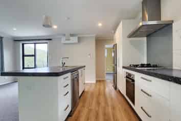 B/27 Rarangi Way, Owhiro Bay