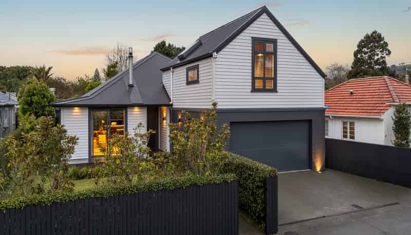 48 Cambourne Road, Sandringham