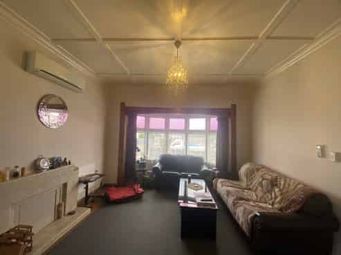 1/706 St Aubyn St East, Parkvale