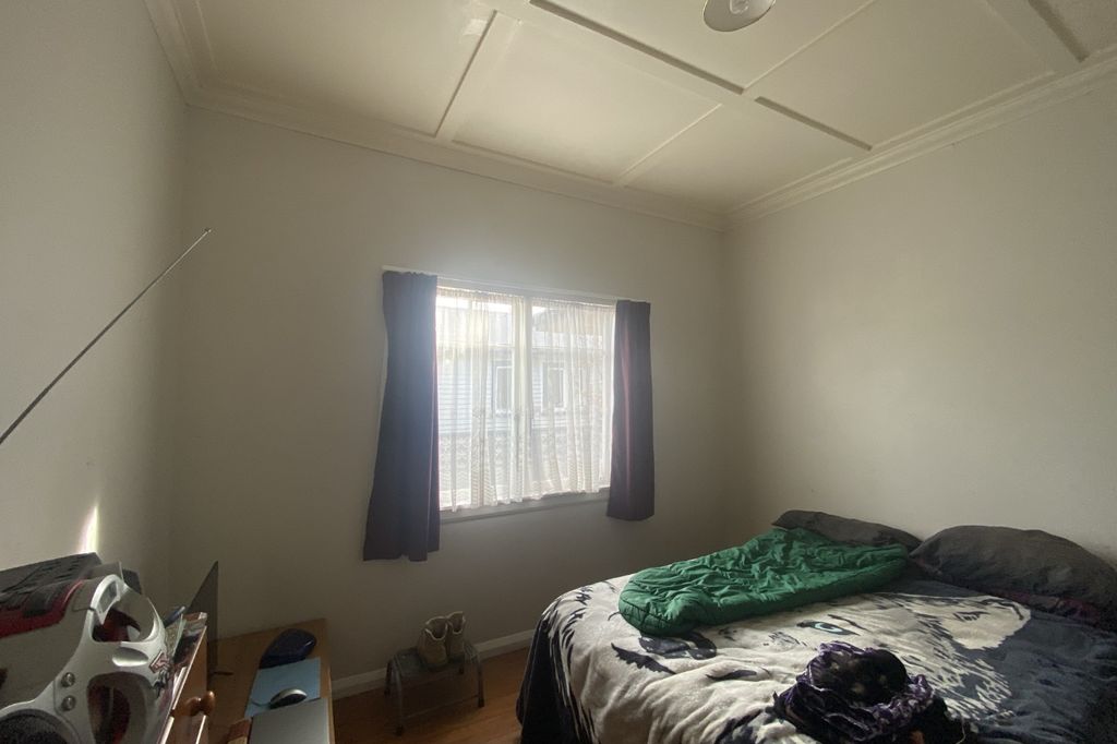 1/706 St Aubyn Street East, Hastings 4