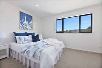 3/50 Newington Road, Henderson