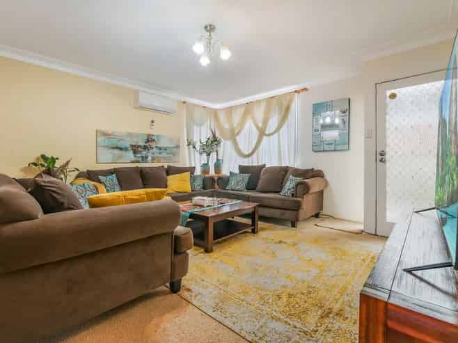 2/8 Akehurst Avenue, New Lynn