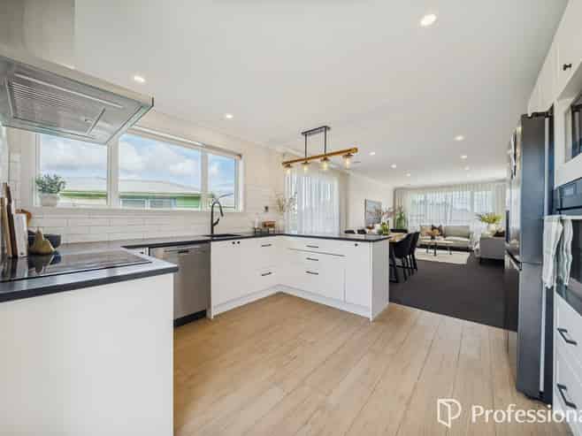 19 Turville Crescent, Newlands