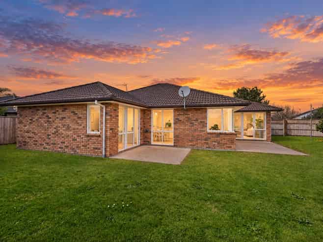 21 Winchester Place, Rototuna North