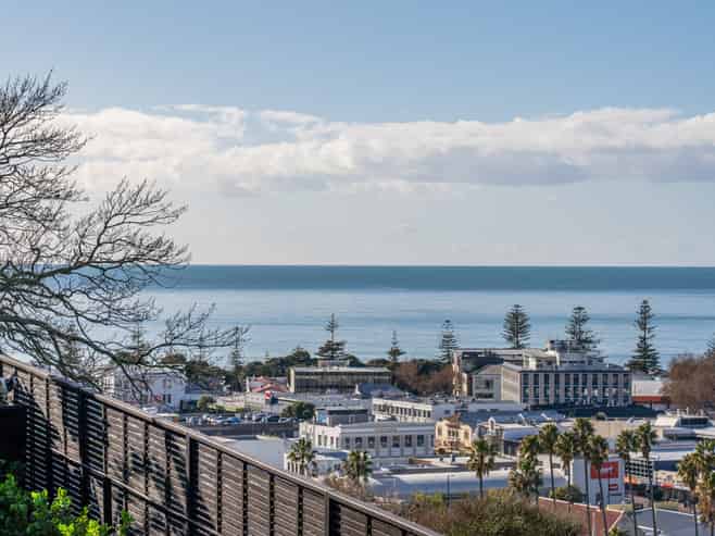 2 Colenso Avenue, Hospital Hill