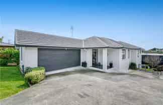 7 Moffat Road, Red Beach