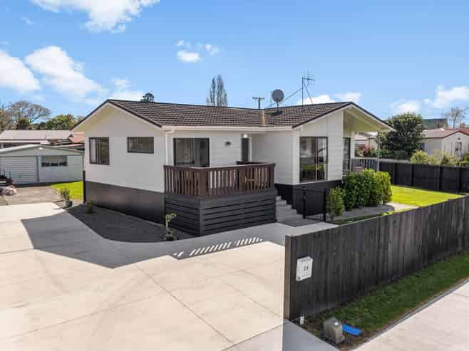 28 Riverview Road, Huntly