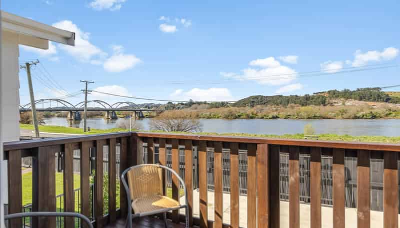 28 Riverview Road, Huntly