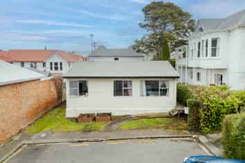 37 Carlyle Street, North Dunedin