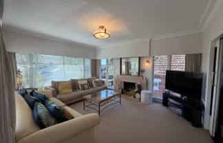 882 New North Road, Mount Albert