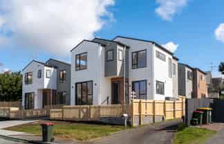 49A Centorian Drive, Windsor Park