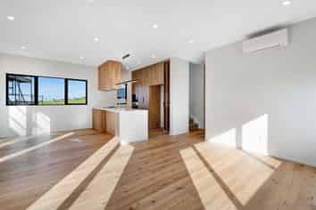 44 Rockpool Road, Orewa