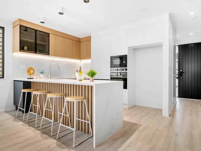102B Te Oneroa Way, Long Bay