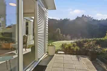 122 Eaves Bush Parade, Orewa