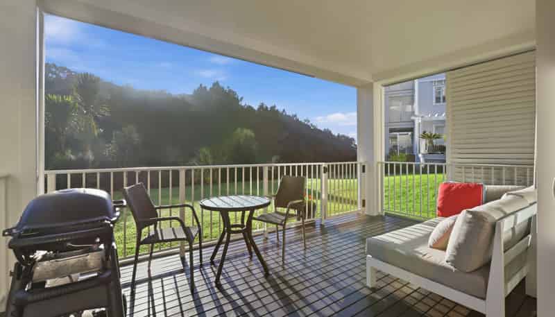 122 Eaves Bush Parade, Orewa