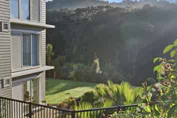 122 Eaves Bush Parade, Orewa