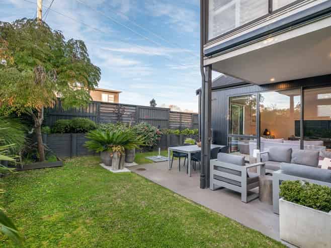 9 Fernwood Place, Waiotaiki Bay