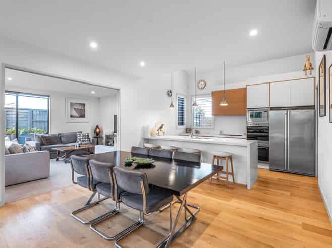9 Fernwood Place, Waiotaiki Bay