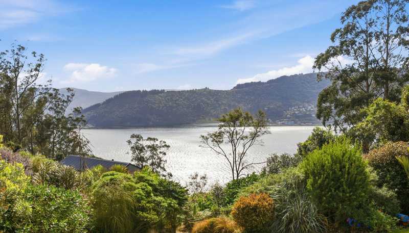 52 Irvine Road, The Cove