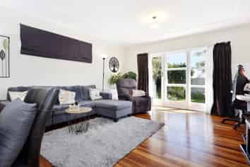2/46 Fergusson Street, Stoke