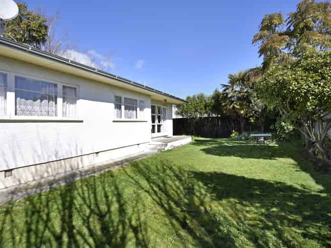 2/46 Fergusson Street, Stoke