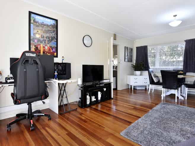 2/46 Fergusson Street, Stoke