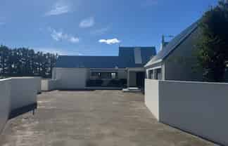 2200A State Highway 2, Pukehina