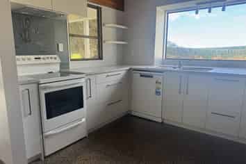 2200A State Highway 2, Pukehina