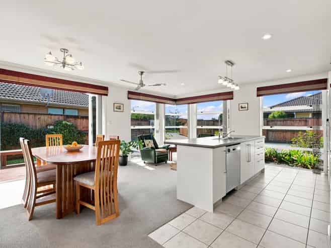 133 Longview Drive, Papamoa
