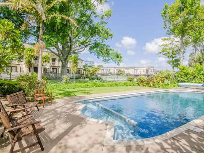 23/92 Bush road, Albany