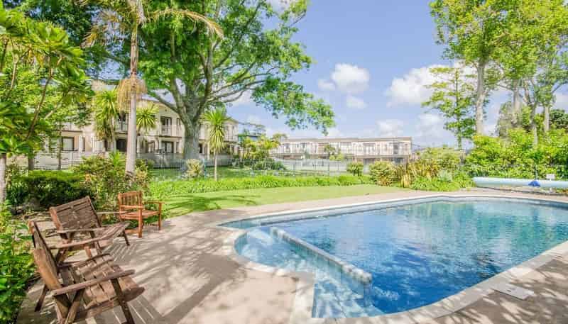 23/92 Bush road, Albany