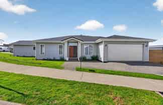 4 Gemscott Crescent, Huapai