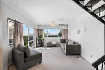 3/5 Renfrew Avenue, Sandringham