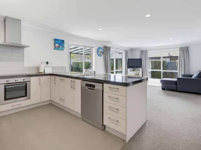 34 Maeburn Street, Witherlea