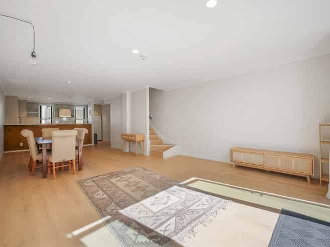 1G/8 Farnham Street, Parnell