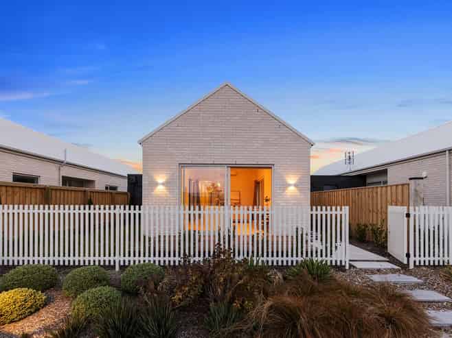 5 Shrubbery Lane, Rolleston