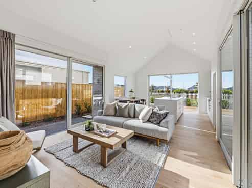 5 Shrubbery Lane, Rolleston