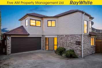 61a Bradbury Rd, Botany Downs