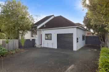 26B Centorian Drive, Windsor Park
