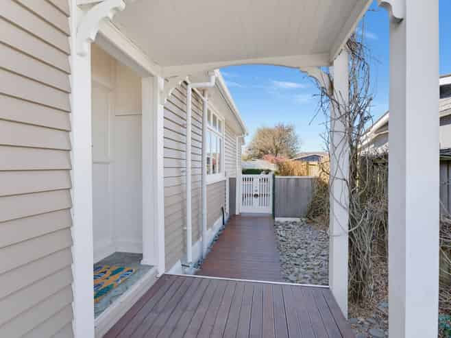 40 North Parade, Richmond
