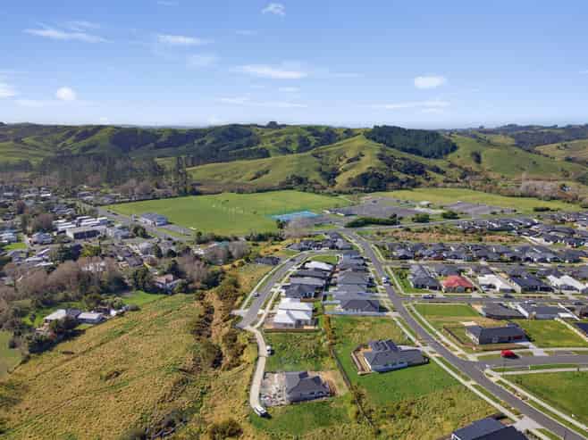 18 Kanono Way, Helensville