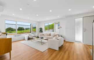 32 Glennandrew Drive, Half Moon Bay